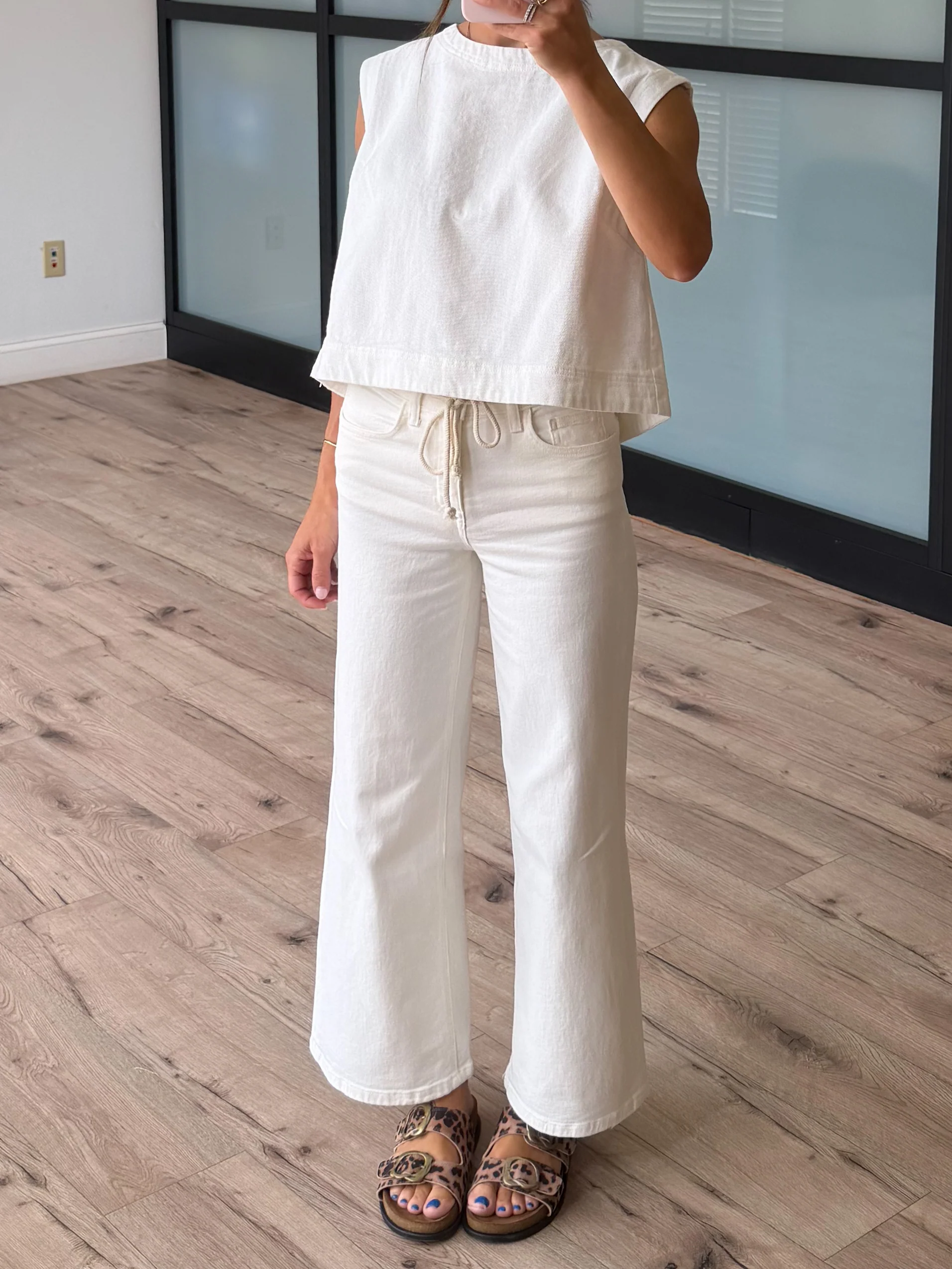 Carpenter Drawstring Cropped Jeans | White - Image 5