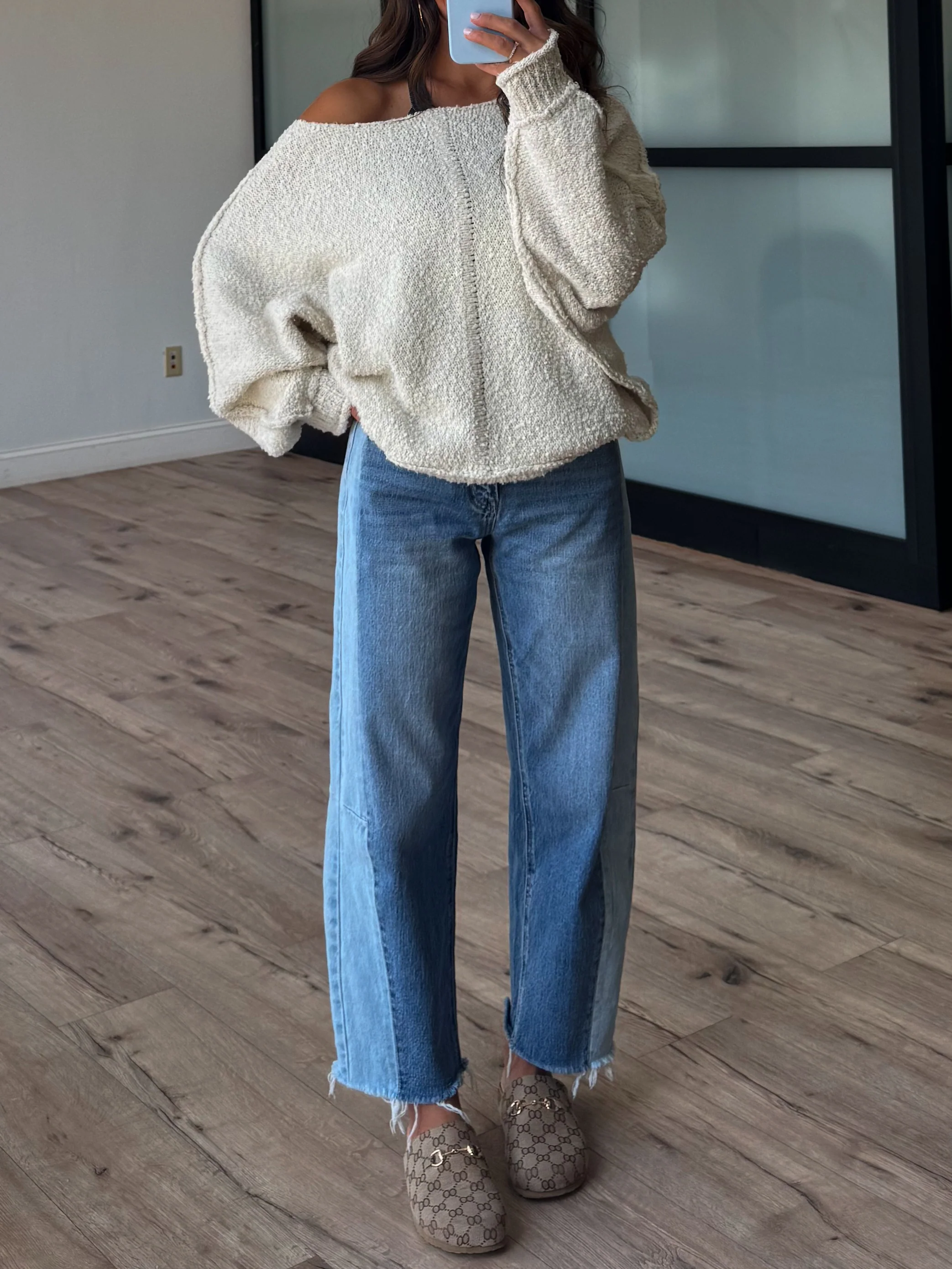 Dual Tone Barrel Jeans - Image 12