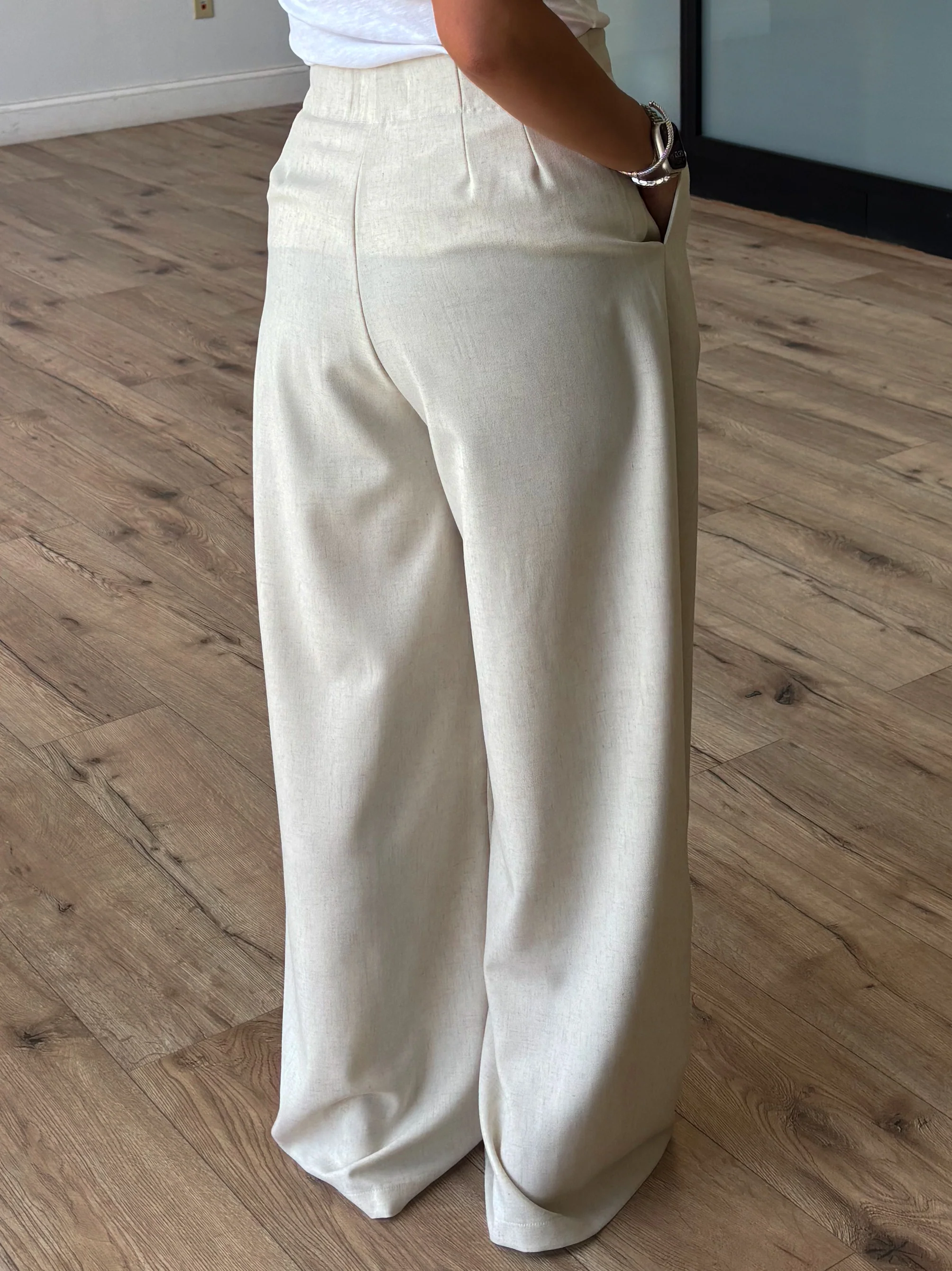 Editor Pintuck Pants | FINAL SALE - Image 4