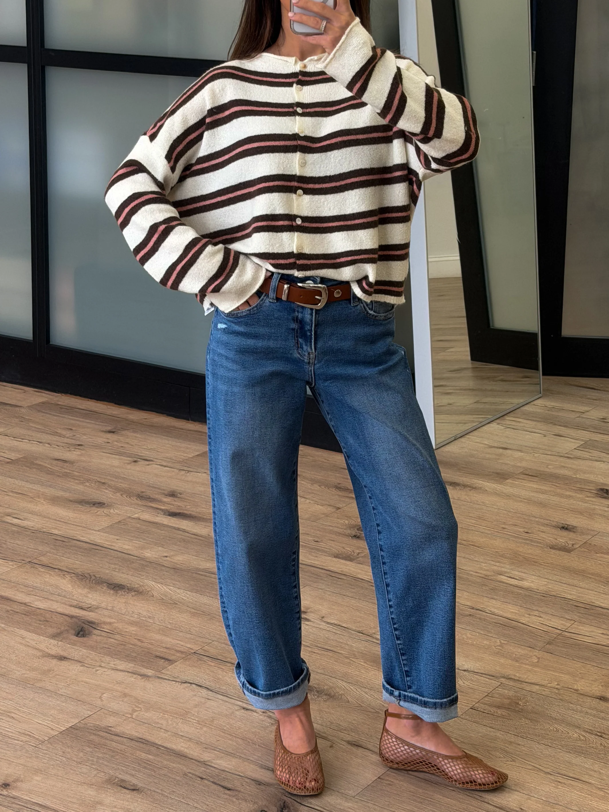 Kael Cropped Barrels | Medium Wash | +Plus Available - Image 3