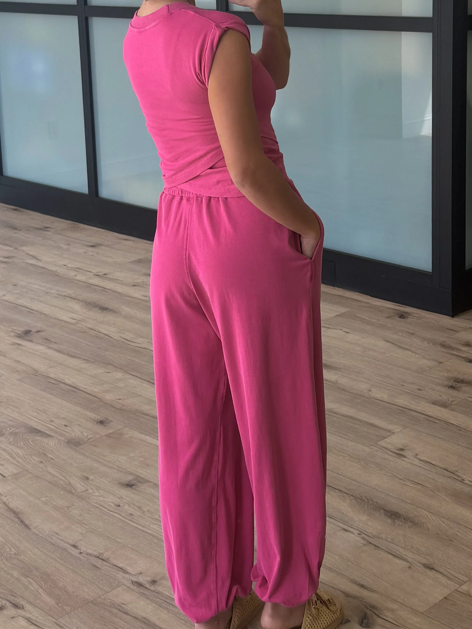 Kinetic Tulip Two Piece Set | Raspberry - Image 4