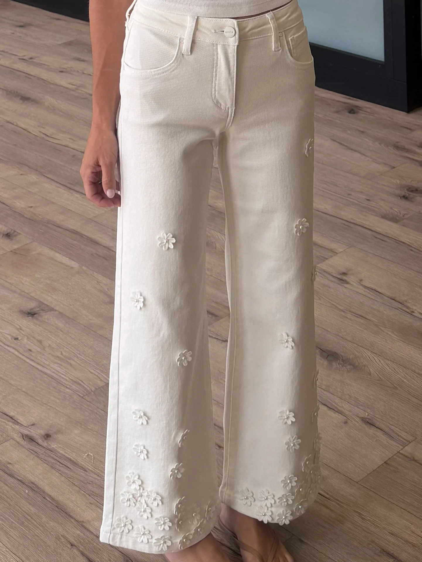 Lily Garden Applique Pants | Ivory | +Plus Available