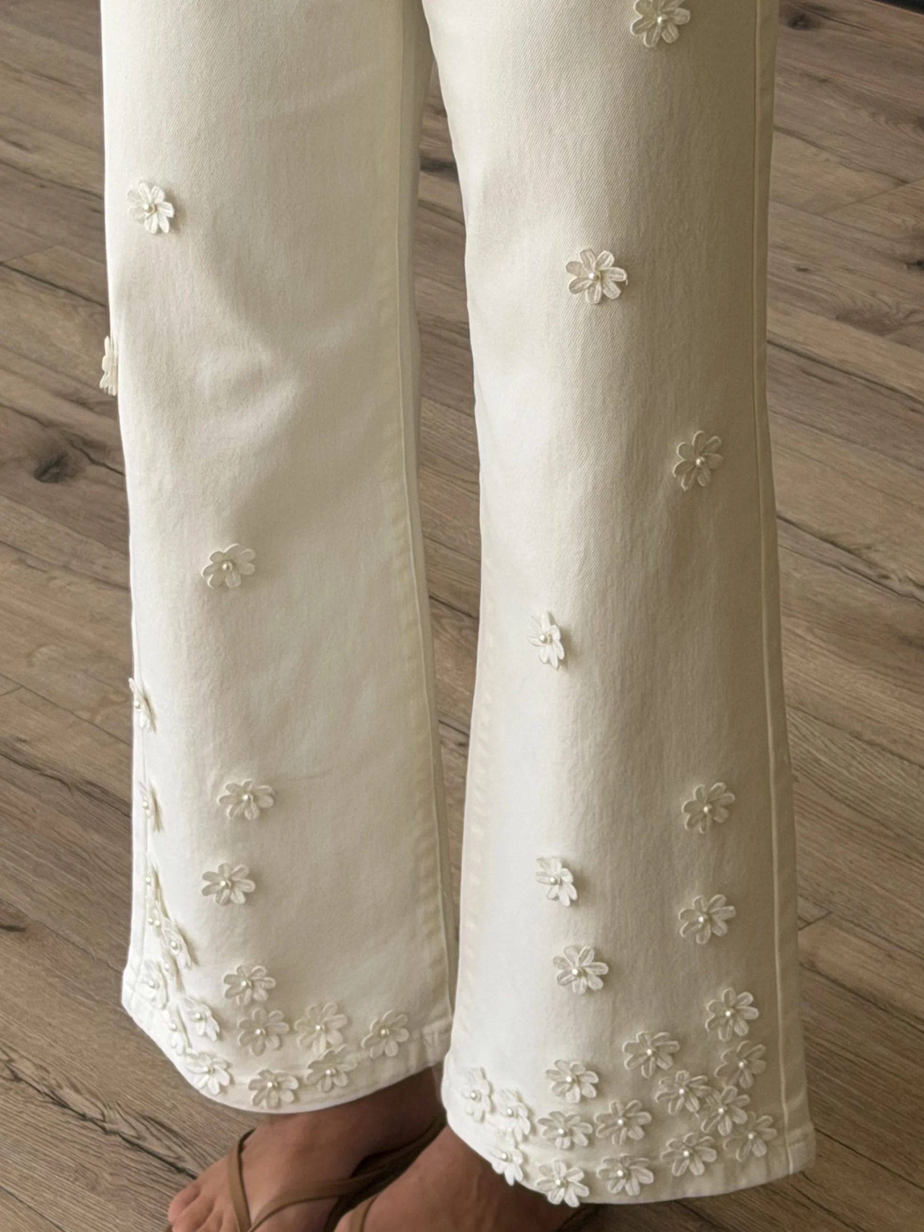 Lily Garden Applique Pants | Ivory | +Plus Available - Image 2