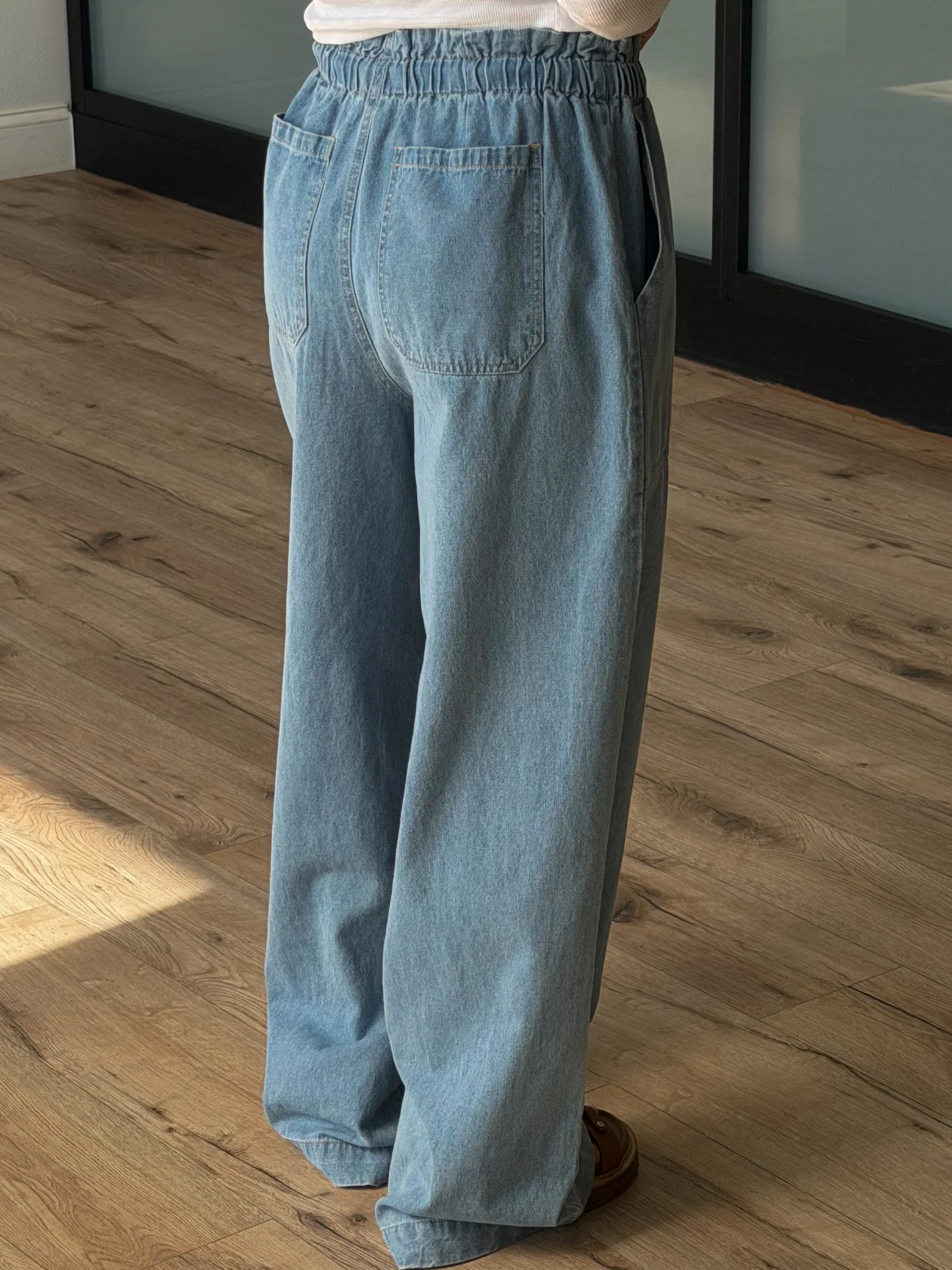 Liv Wide-Leg Drawstring Pants | Light Wash - Image 3