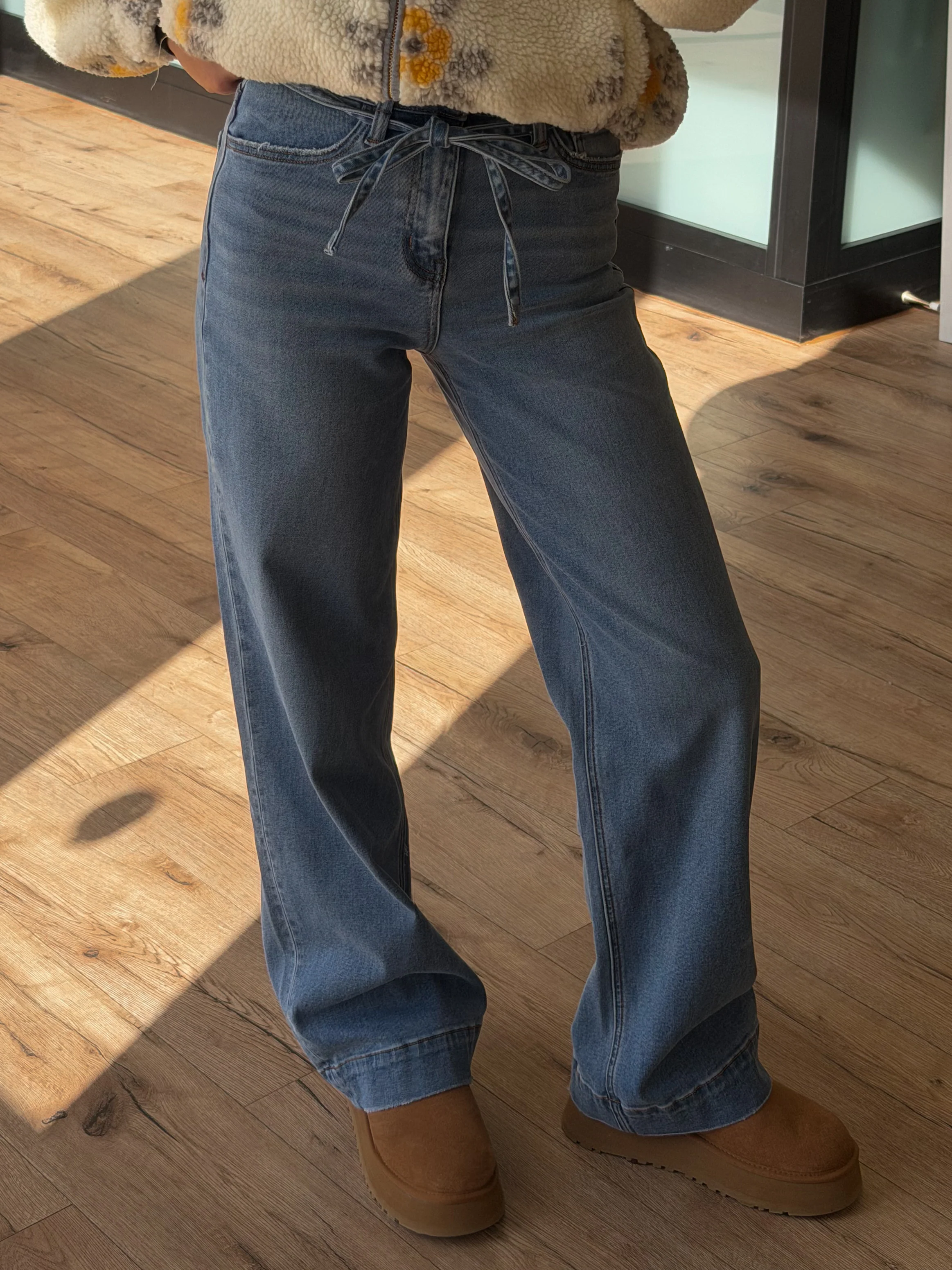Romi Tie Waist Wide-Leg Jeans - Image 2