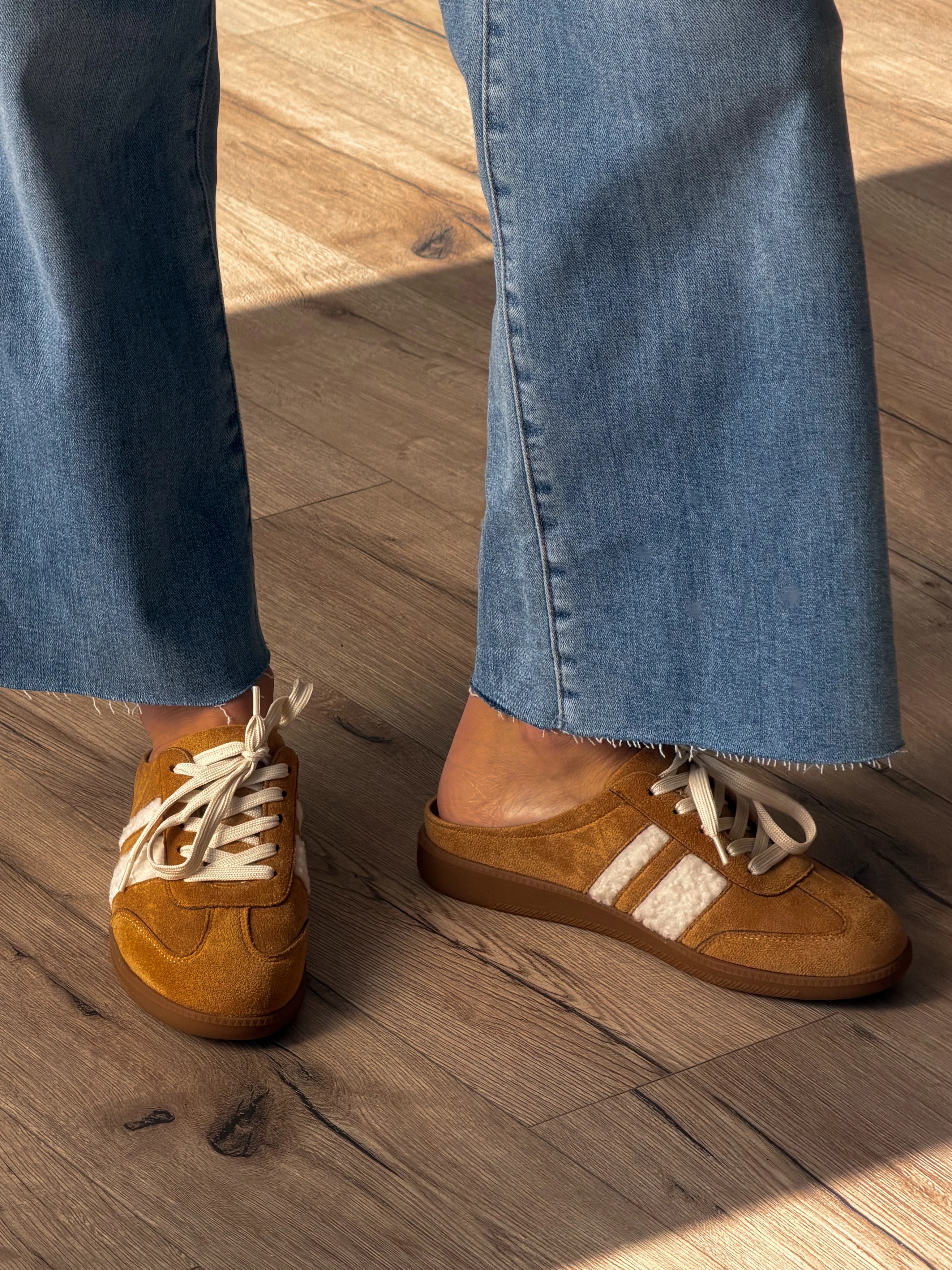 Slip-on Sneakers | Camel - Image 3