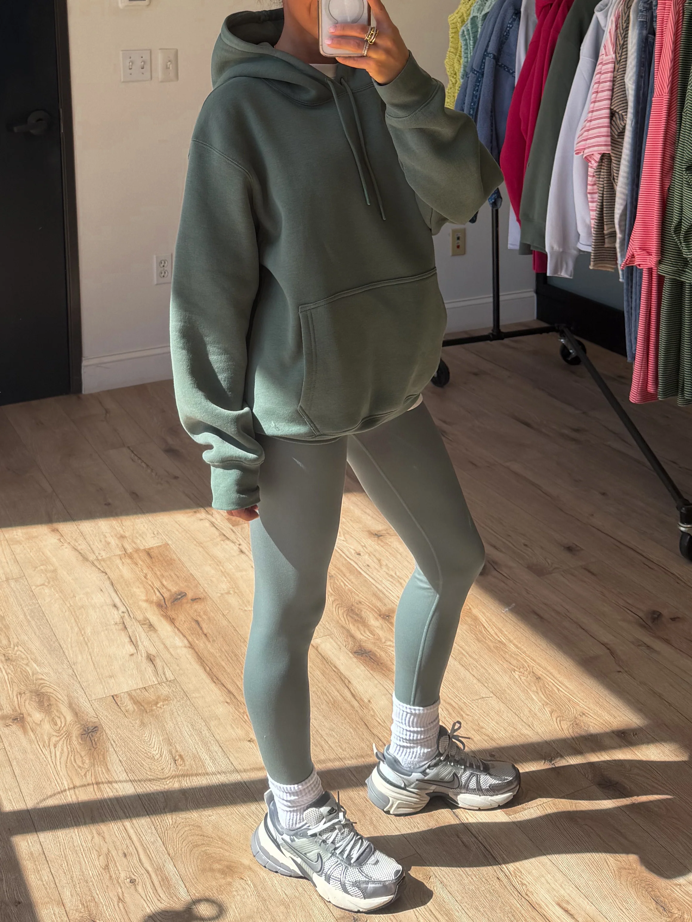 Soft Compression Leggings | Evergreen - Image 3
