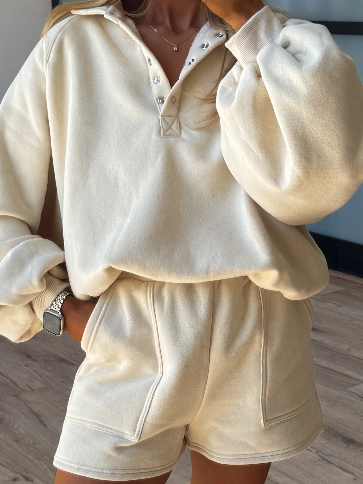 The Vintage Lounge Shorts | Cream - Image 4
